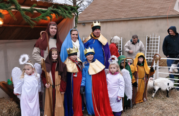 Lambie Funeral Home hosted its fourth annual live nativity Saturday. Photo by Ed Williams
