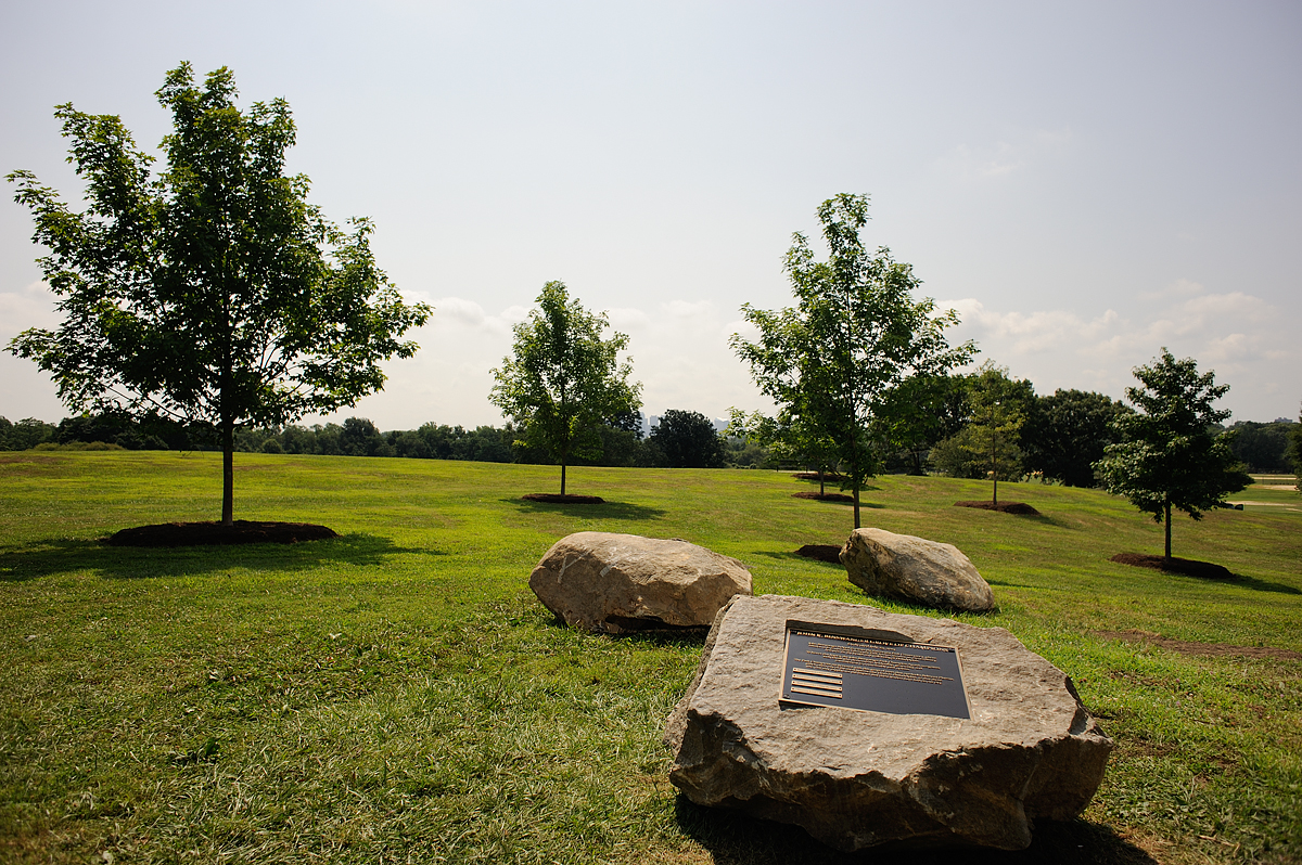 The Plateau Grove and plaque. Photo by Albert Yee for the Fairmount Park Conservancy