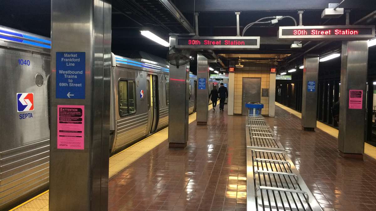 30th Street Station stop on the Market-Frankford El was quiet but trains were running, Monday Nov. 7 as service resumed | Catalina Jaramillo / WHYY