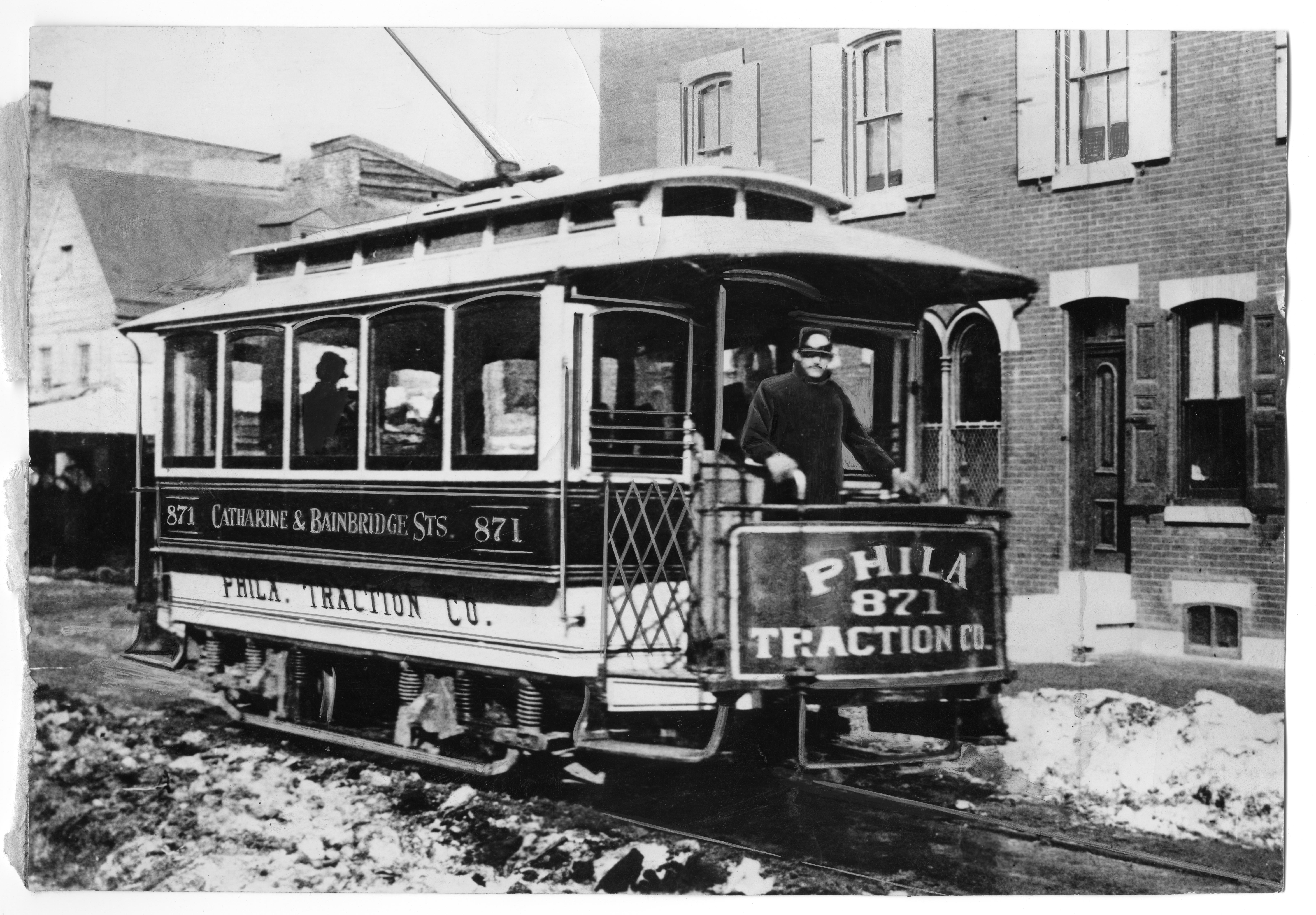 Record Number: 627Collection: Philadelphia Record Photograph Morgue[V07]Folder Number: FF 3736Reproduction restrictions: UnknownAddress: Philadelphia, PA 19147, USADate of Original: 1892Photograph depicts an electric trolley from the Philadelphia Traction Company. The trolley, no. 871 (Catherine and Bainbridge Streets), is one of the first electric trolleys in the city.