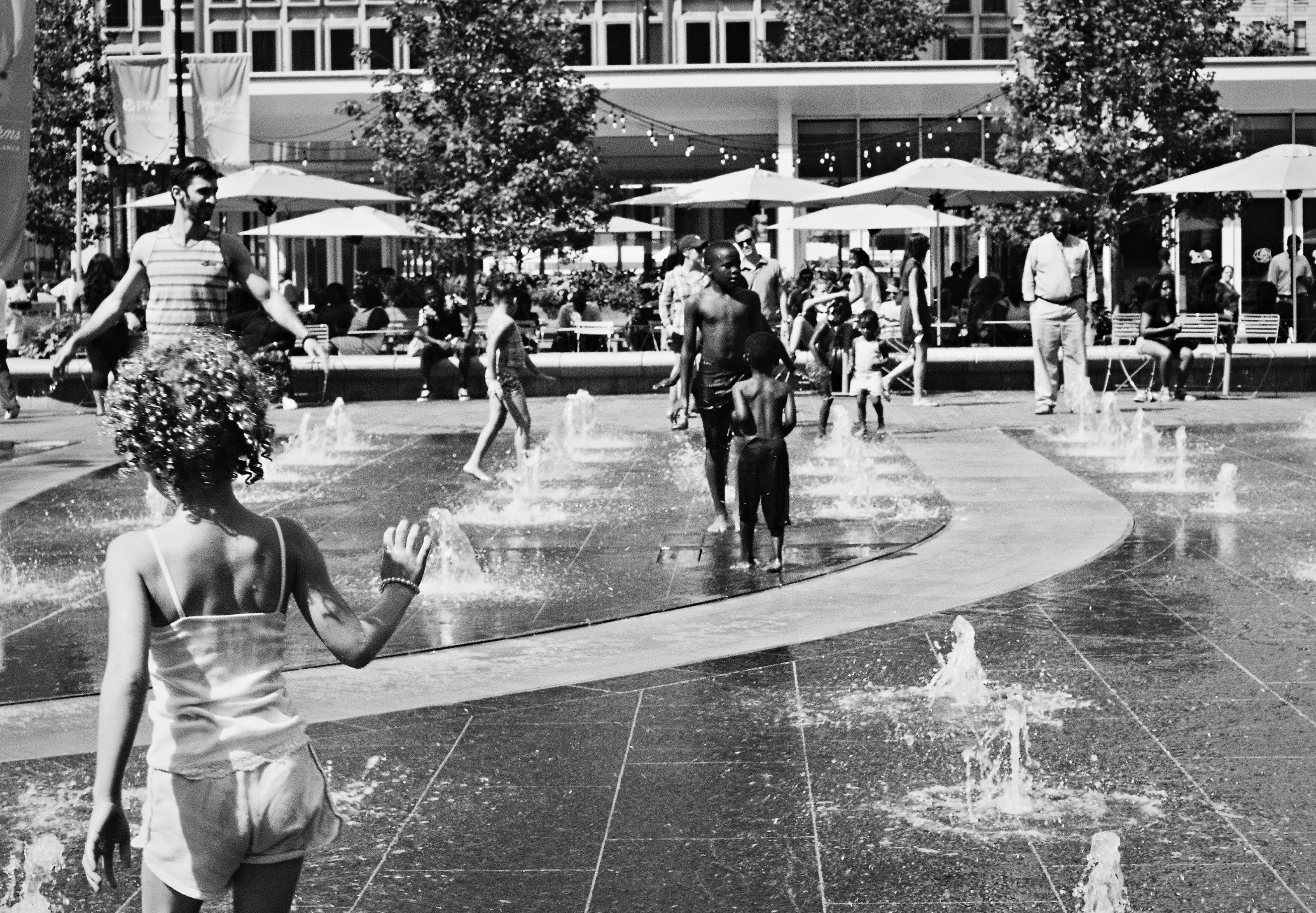 Dilworth Park fountain | David Swift, EOTS Flickr Group
