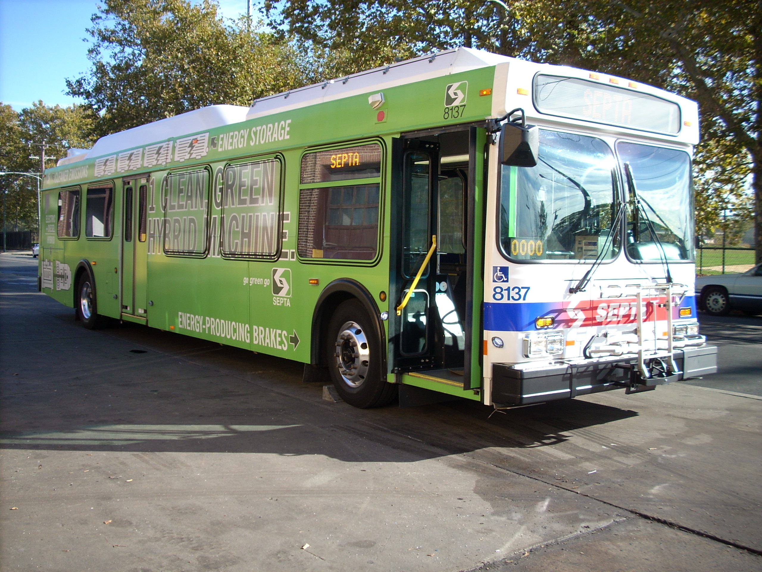 SEPTA hybrid bus