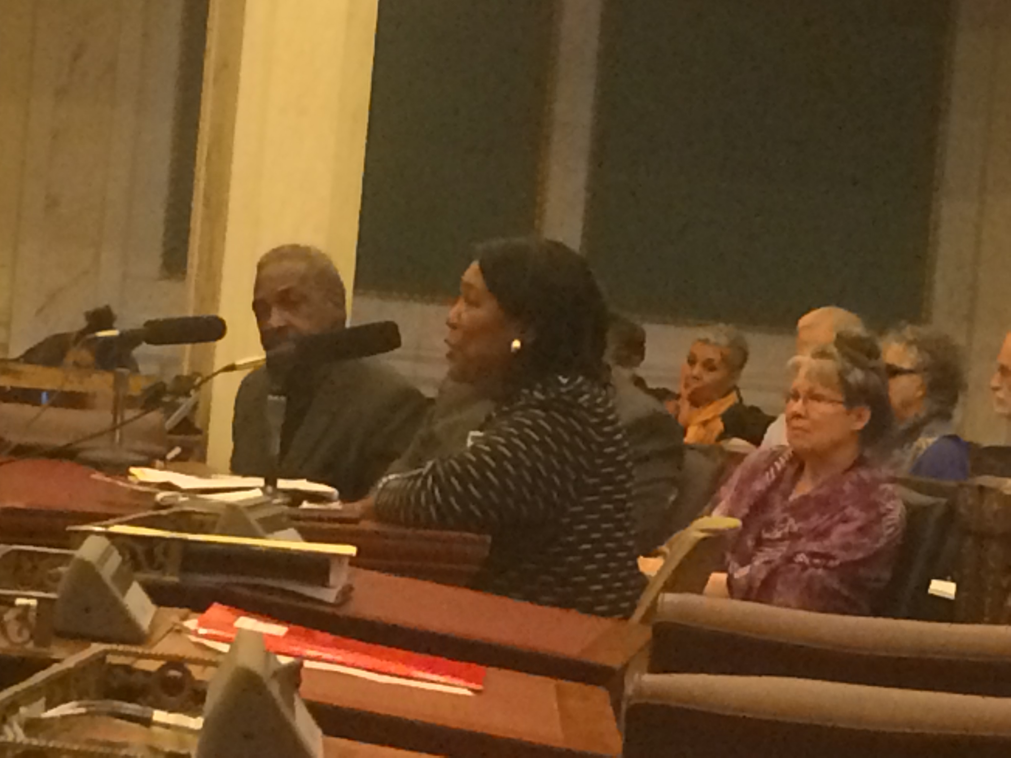 Joanne Graham and Terry Williams from Eastwick testify about climate risk in their neighborhood, March 2017 | Catalina Jaramillo / PlanPhilly 