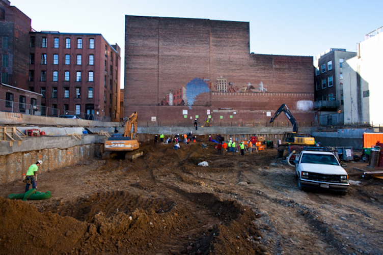 The dig site at 218 Arch Street in Philadelphia's Old City. (Courtesy of the Mütter Museum)