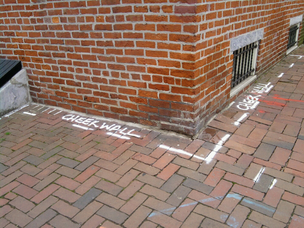 Markings show the expectation that a cheekwall is needed
