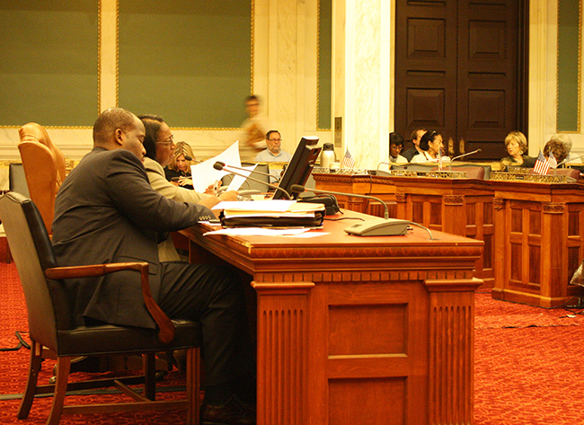 City Council opens hearings on zoning code proposals, adjourns Committee until fall