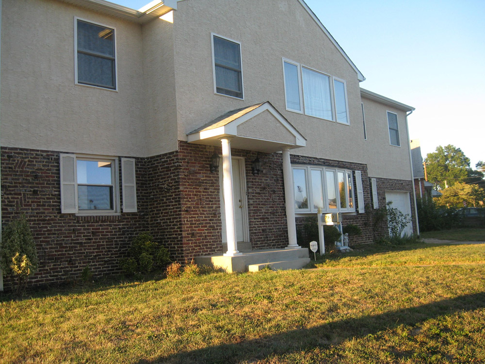 A single-family home in Fox Chase that could be turned into a duplex