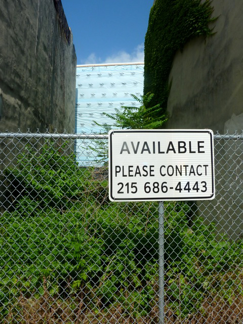 A vacant lot between 5th to 6th streets and Washington Ave. to Carpenter St. 