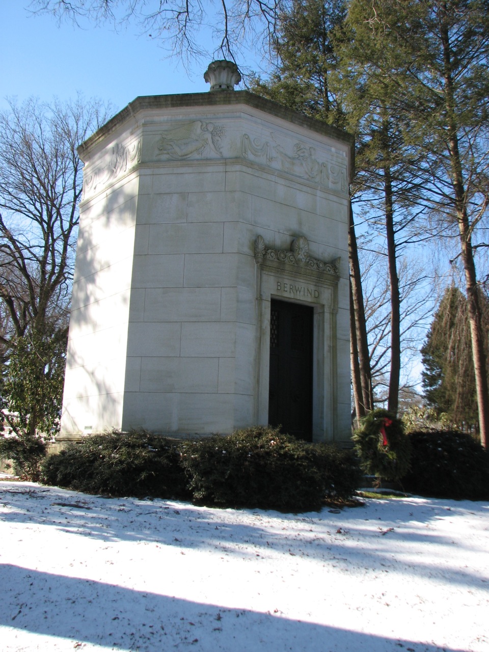 The octagonal Classical Revival mausoleum designed for the Berwind family. 