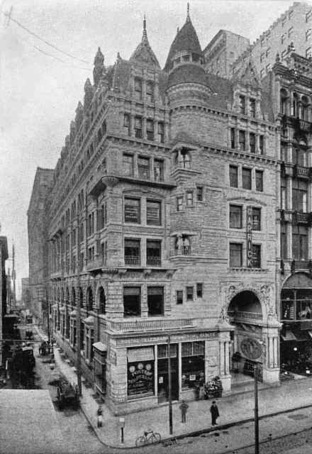 A photo of the 1900 redesign of the Keystone Bank Building’s first floor by Willis Hale.