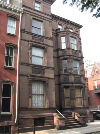 sites-planphilly-com-files-imagecache-feature-spruce_brownstone-right-jpg