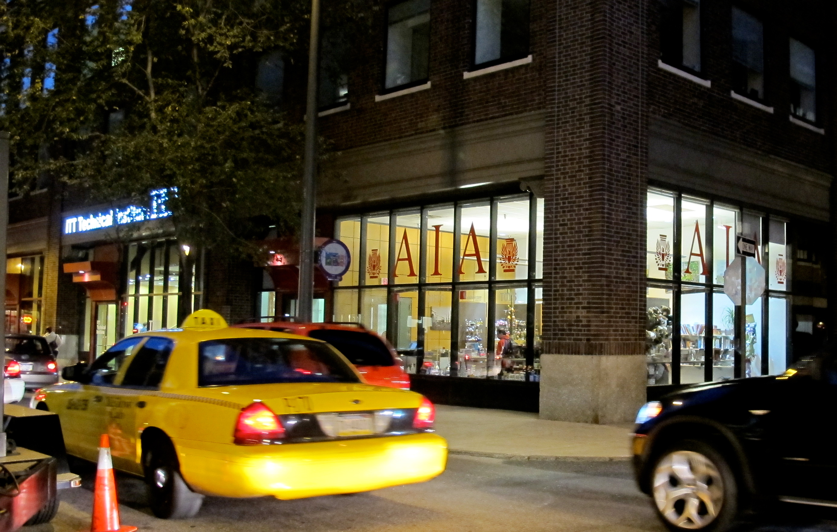 The second AIA Philadelphia bookstore opened at 7th and Sansom in October.