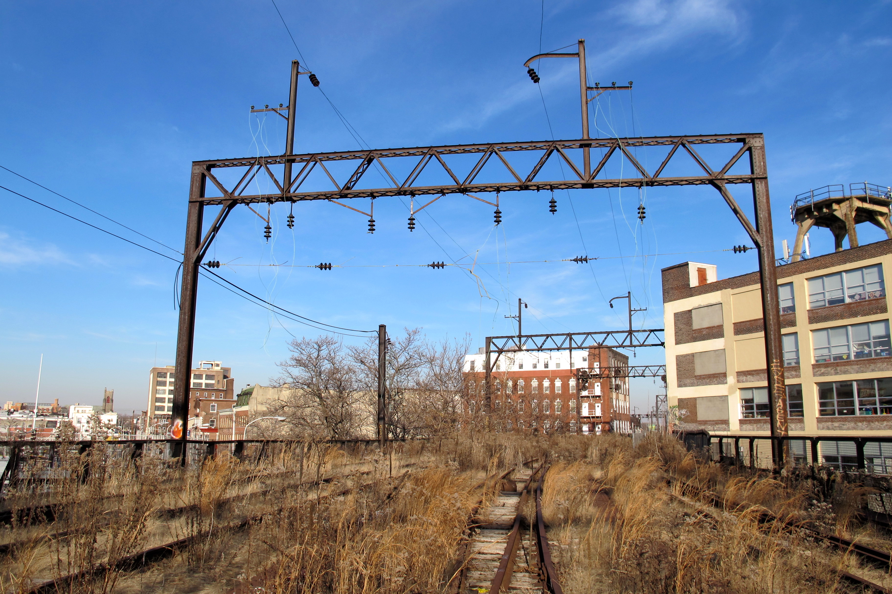 Will a Reading Viaduct park move forward even as the Callowhill NID dies?