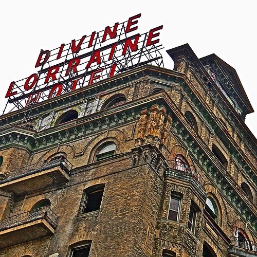 Divine Lorraine Hotel, April 2011 | flickr user MarisaAnn94, CreativeCommons