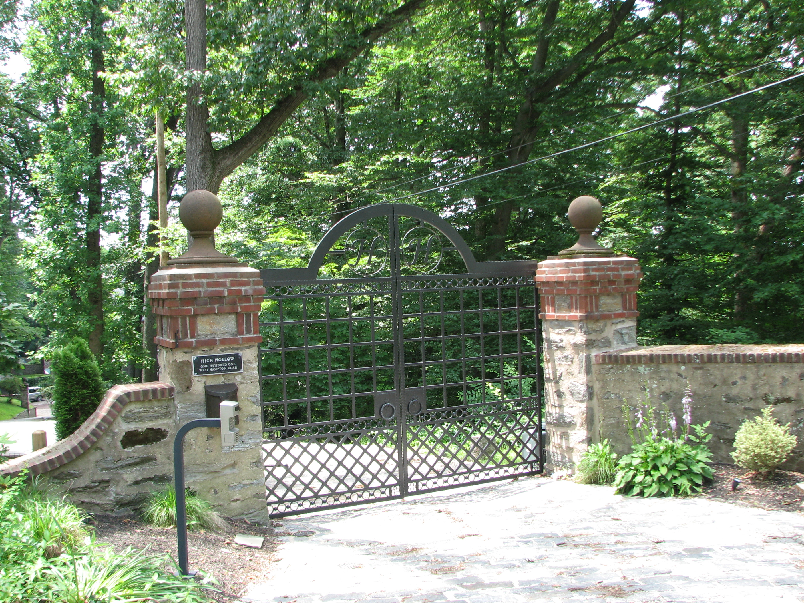 The entrance gate to George Howe’s home, High Hollow.