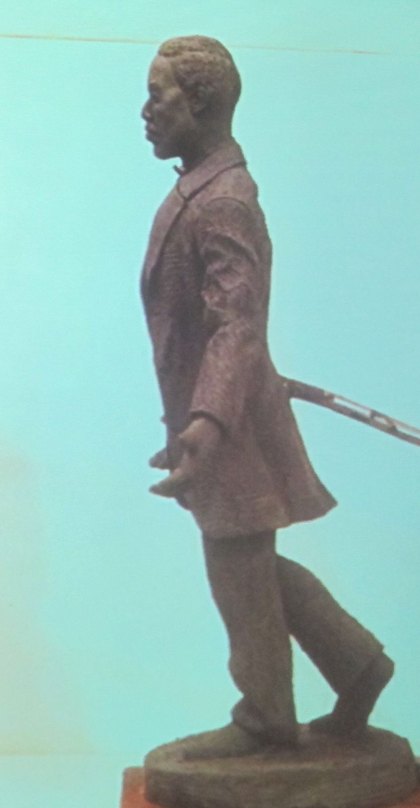 Catto Memorial figure