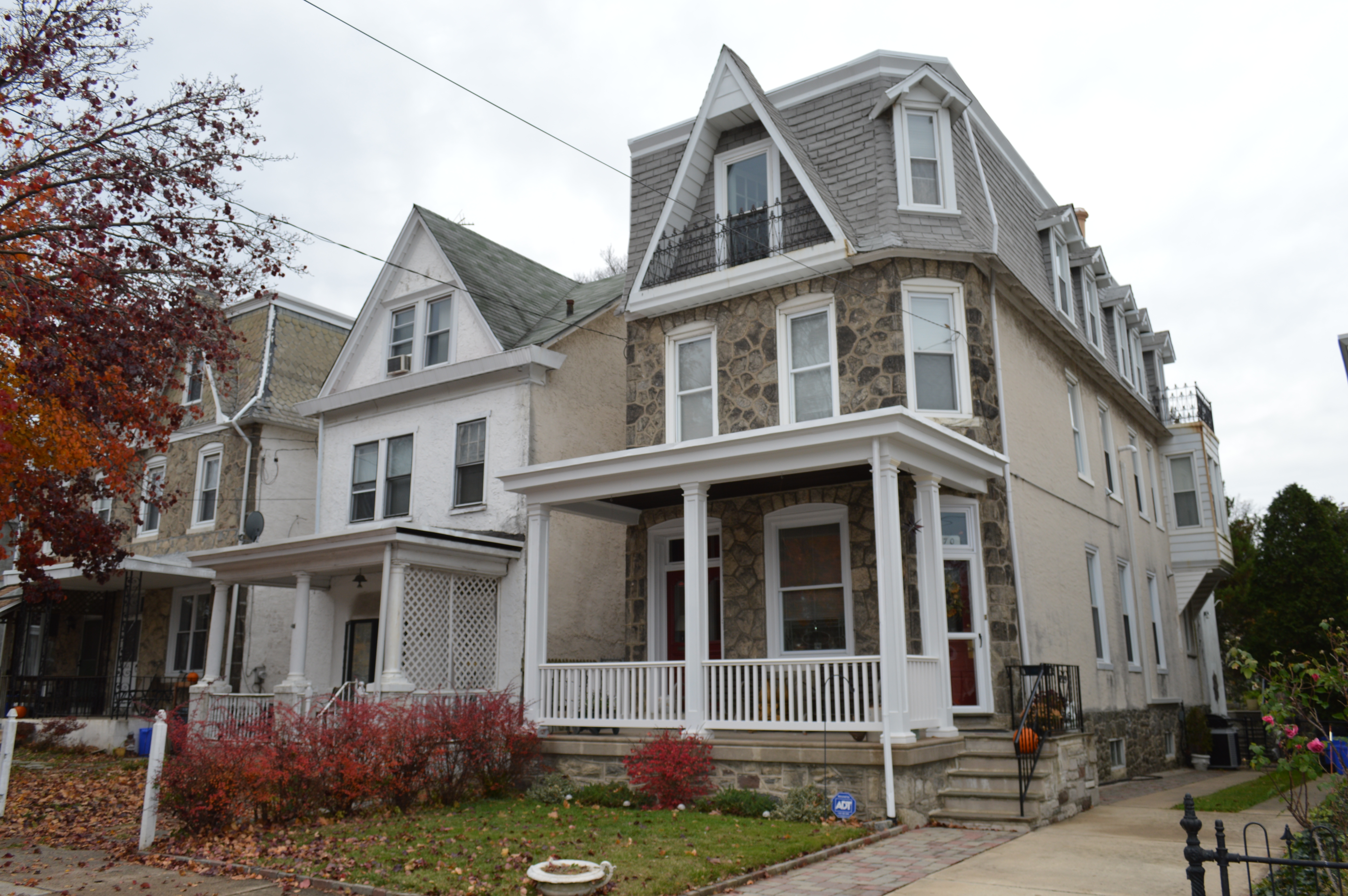 Victorian-Era style twins and single family homes characterize the 400 block of Lyceum Ave.